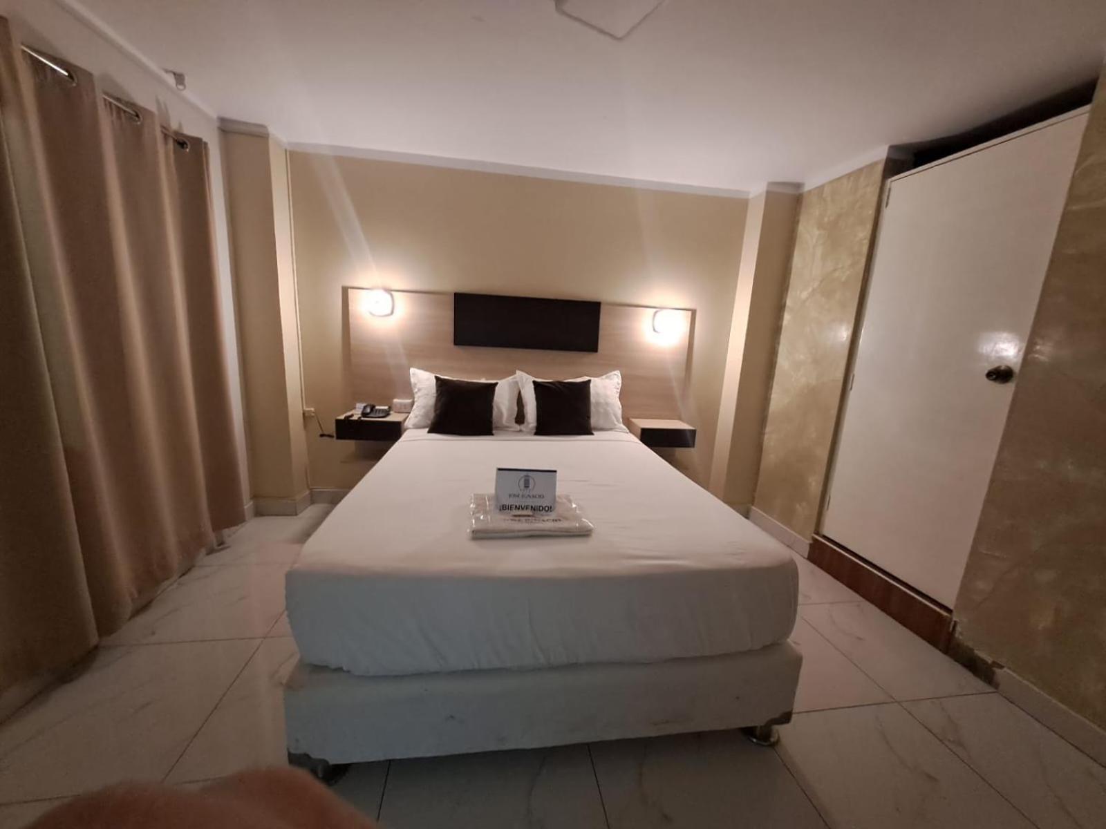 Hotel Jose Ignacio Chepén Eksteriør bilde