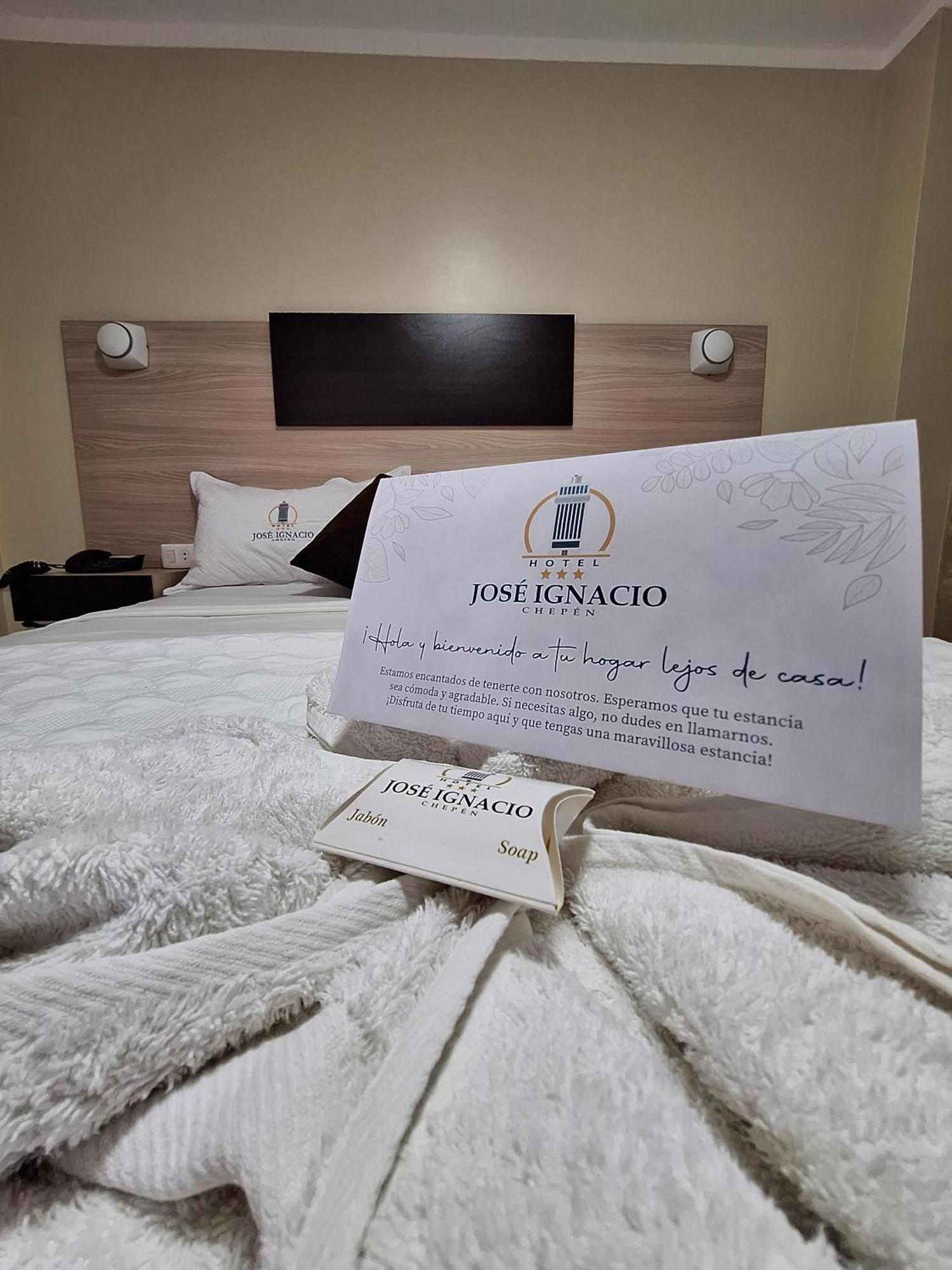 Hotel Jose Ignacio Chepén Eksteriør bilde
